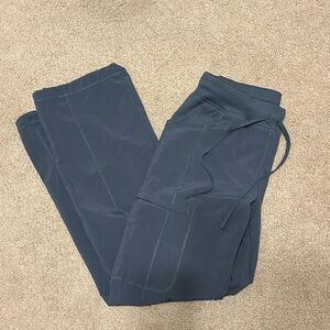 Pewter Skechers Scrub Pants Size S Excellent Condition